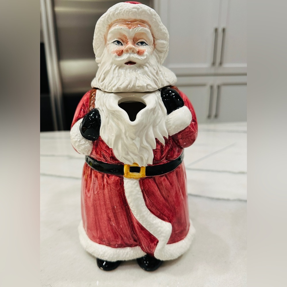 Vietri Made In Italy Christmas Santa Pitcher 10” Height